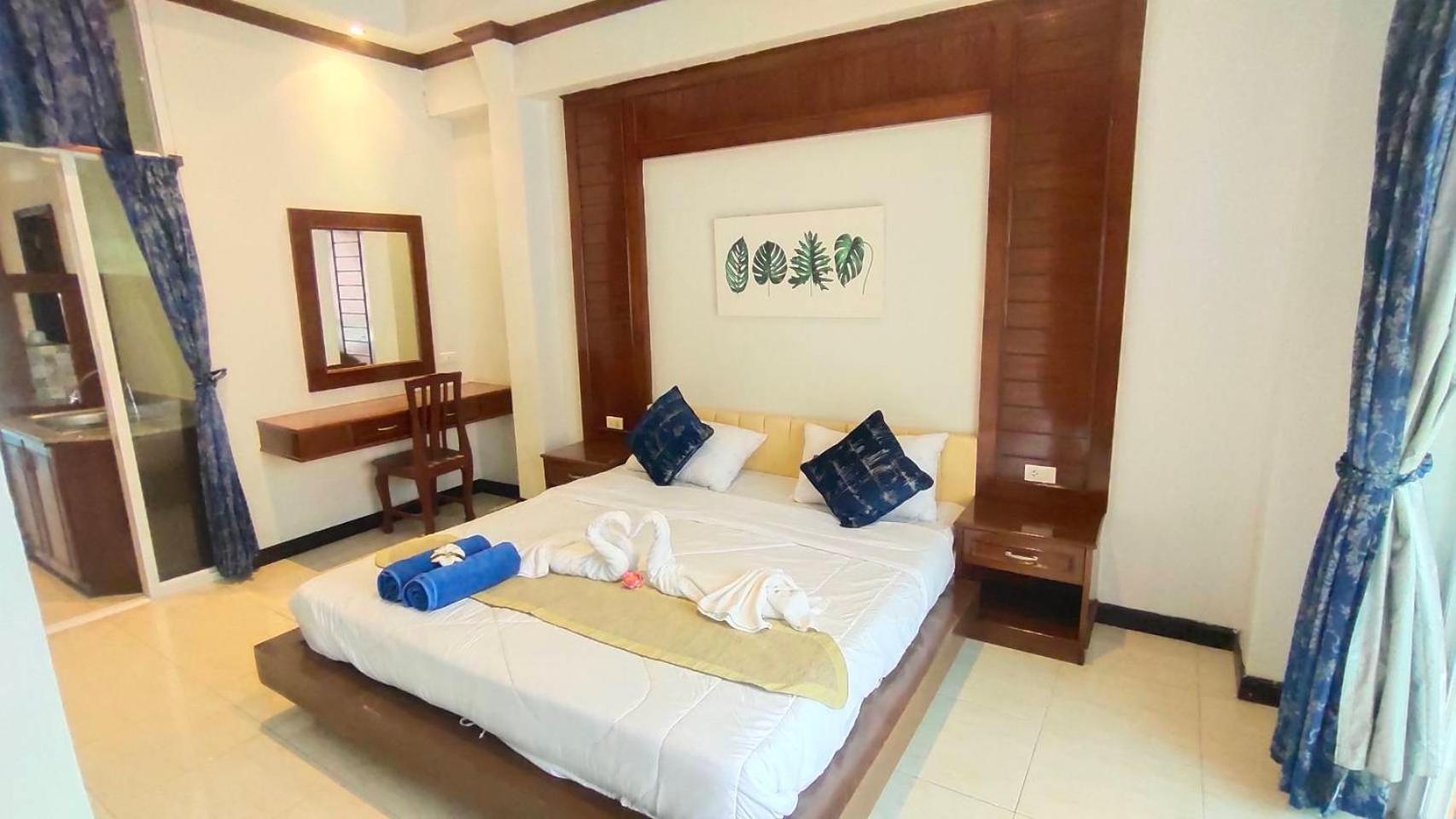 Phadee Apartment Karon Luaran gambar