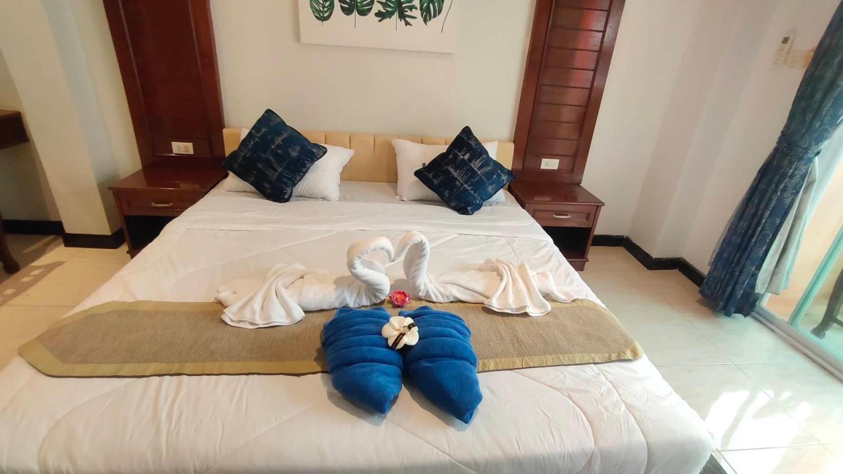 Phadee Apartment Karon Luaran gambar
