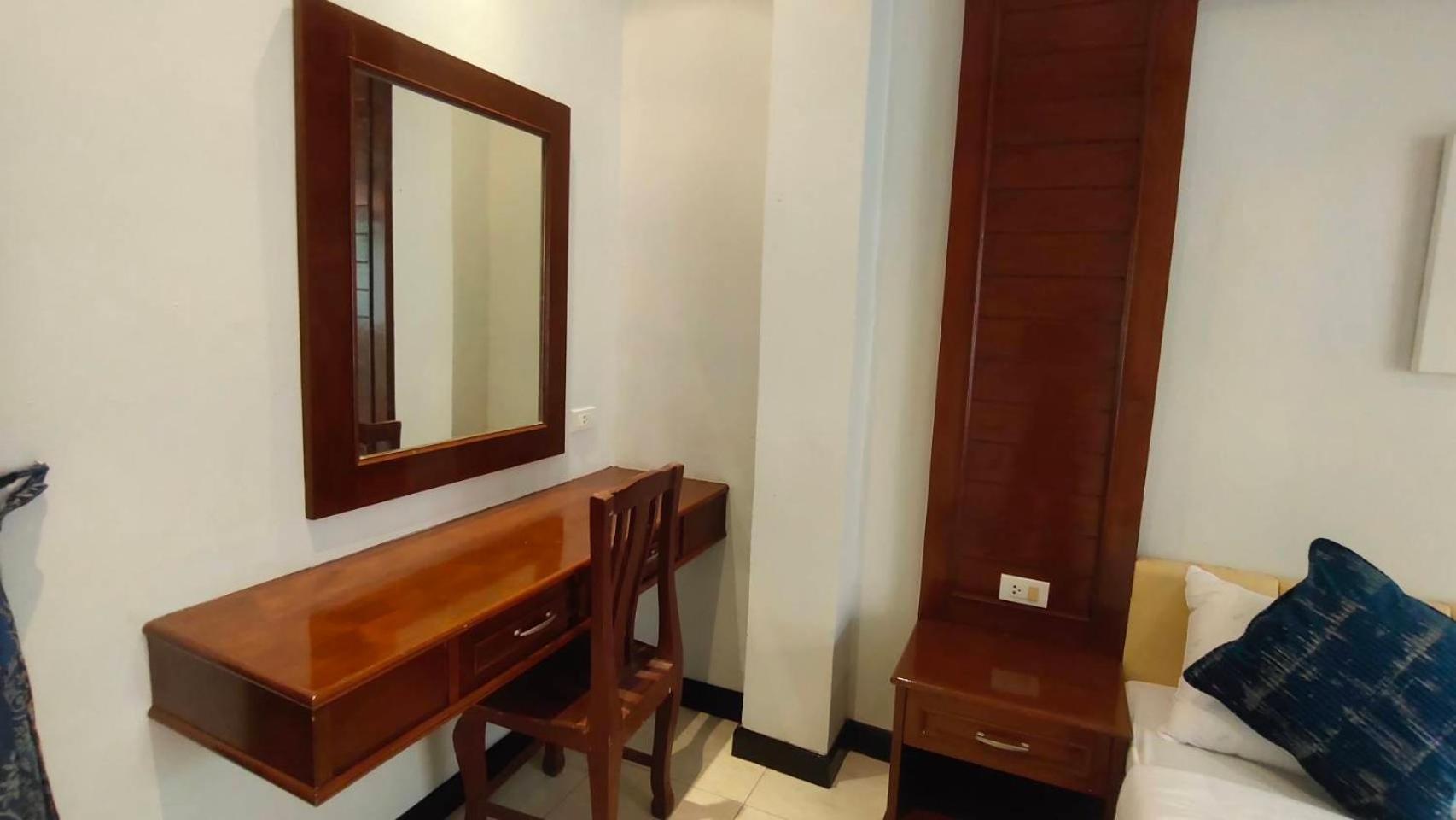 Phadee Apartment Karon Luaran gambar